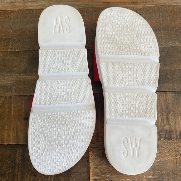 NWOT Stuart Weitzman red Landslide slides, 8.5 - Picture 3 of 5